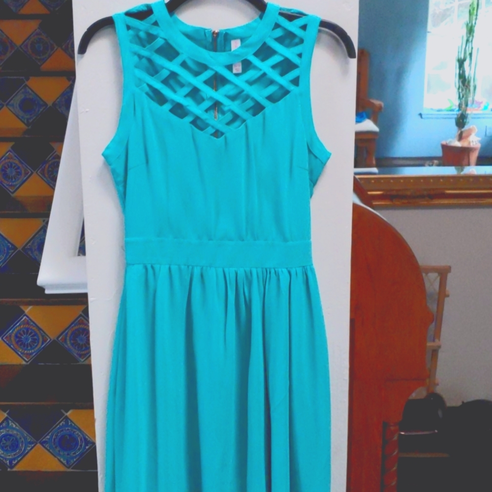 Xhilaration Aqua colored sleevless dress